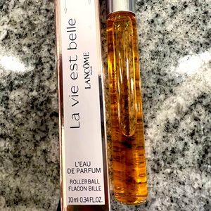 La Vie Est Belle Rollerball- Just tried and used once. bought for $31.00.